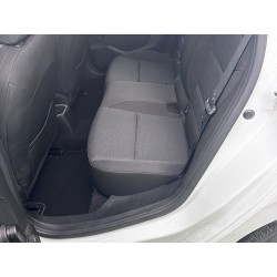2021 Renault Clio 5 1.0 TCE Black and White € 10.000