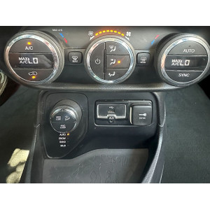 Jeep Renegade 2.0 mjt Limited 4x4 senza un graffio € 10900