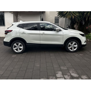 NISSAN QASHQAI  1.5 dCi 115CV Business Cross over 14000€