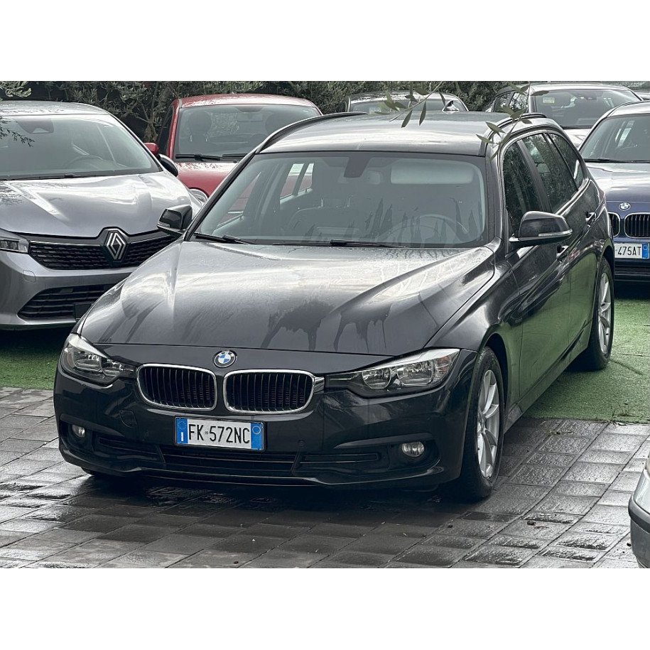 BMW 318d Touring Adavantag Pack Cambio automatico