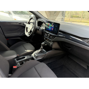 Ford Focus ST-Line con cambio Powershift e Maxi Screen display da 13.2"
