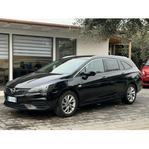 Opel Astra V Sports Tourer 1.5 cdti  Business Elegance s con iva esposta