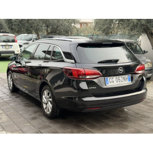 Opel Astra 1.5 CDTI 2021 Usata Euro 6d Prezzo €11.500 IVA esposta