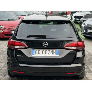 Opel Astra 1.5 CDTI 2021 Usata Euro 6d Prezzo €11.500 IVA esposta
