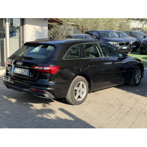 Audi A4 Avant 30 2.0 tdi Hybrid mhev Business 136 CV IVA 4% ESCLUSO PASSAGGIO