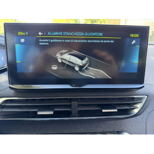 PEUGEOT 3008 Hybrid 225 E-EAT8 Allure Pack Plug-in
