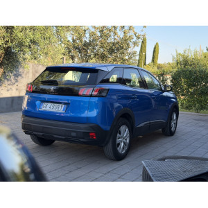 Peugeot 3008 1.5 bluehdi Active Pack passaggio escluso
