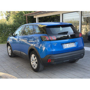 Peugeot 3008 1.5 bluehdi Active Pack passaggio escluso
