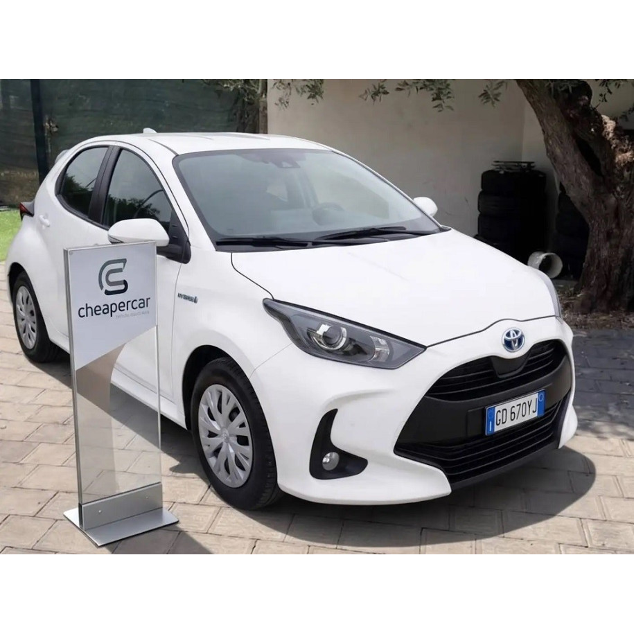 Toyota Yaris 1.5 Hybrid usata in vendita a Albano Laziale