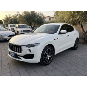 Maserati Levante 3.0 V6 Luxury Zegna Pack PASSAGGIO INCLUS