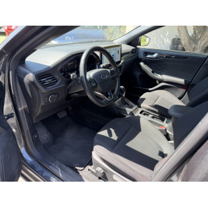 Ford Focus ST-Line con cambio automatico 2023  Maxi Screen da 13.2"