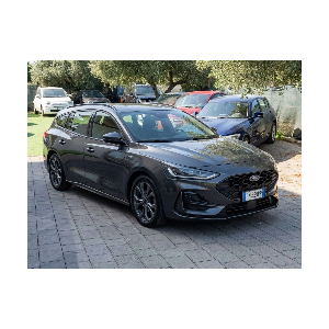 Ford Focus ST-Line con cambio automatico 2023  Maxi Screen da 13.2"